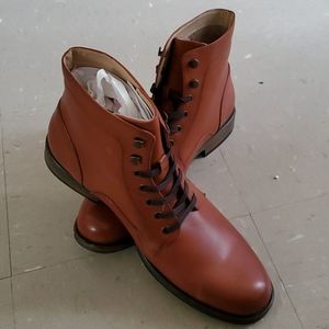 Kenneth Cole Cognac High top Boot